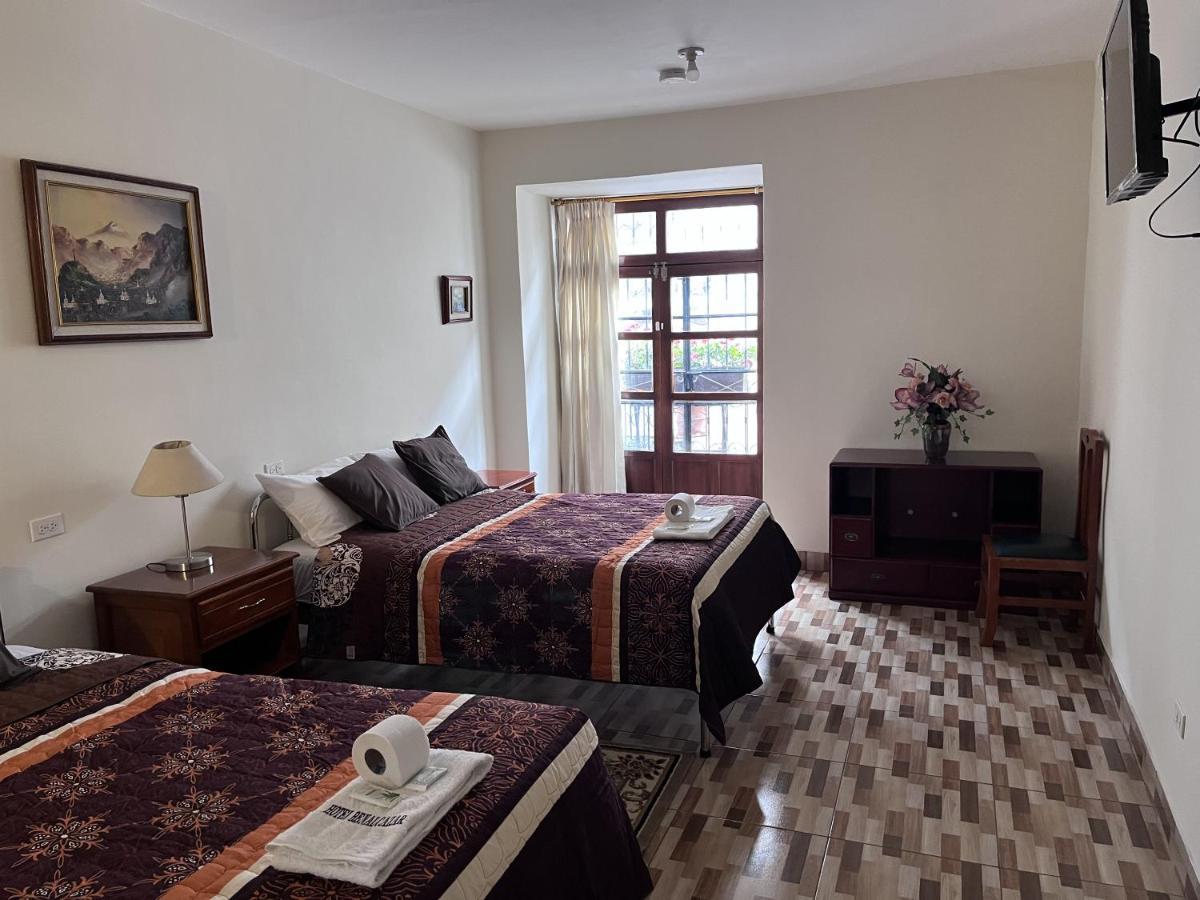 Hostal Benalcazar Quito Dış mekan fotoğraf