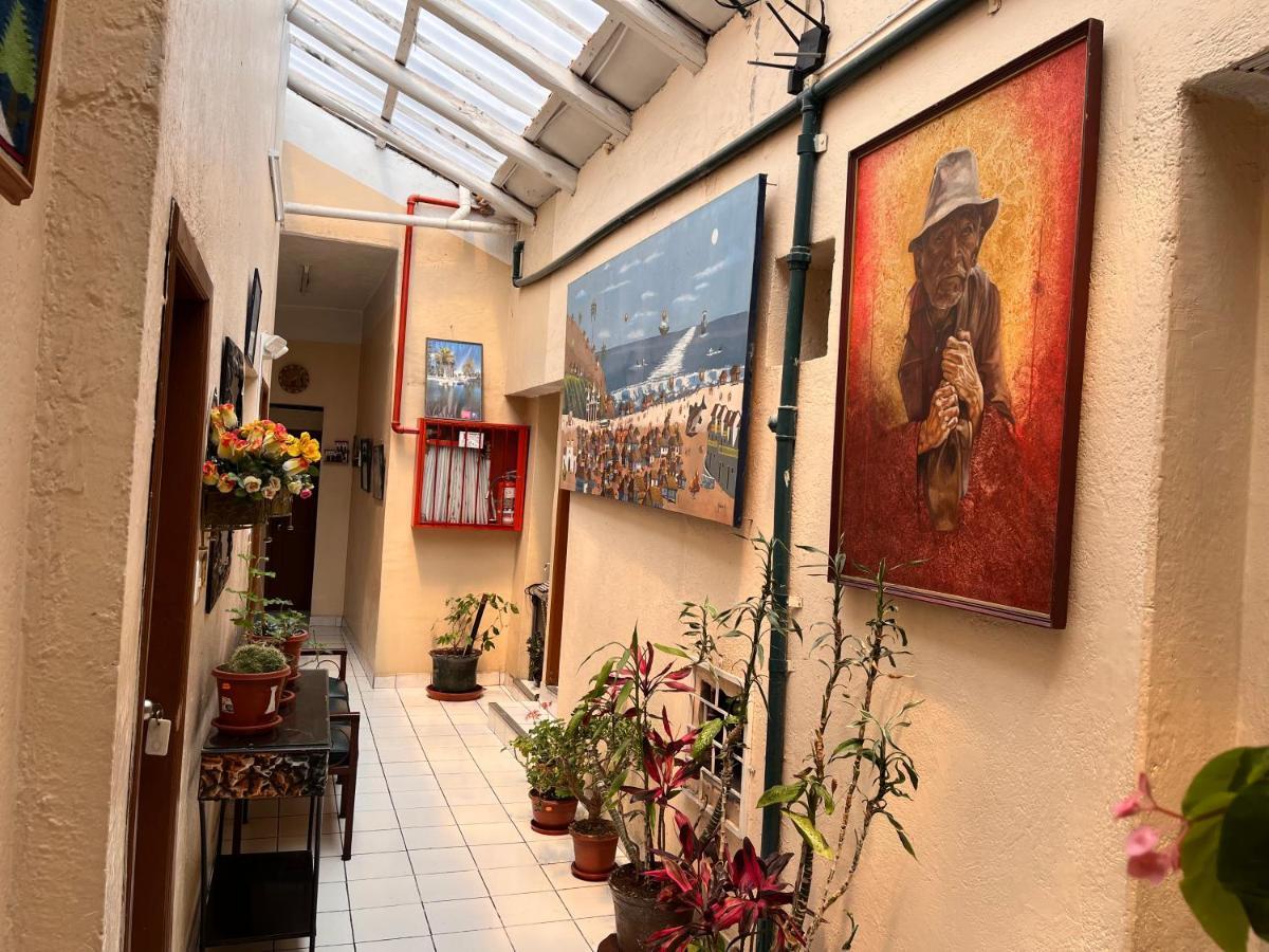 Hostal Benalcazar Quito Dış mekan fotoğraf